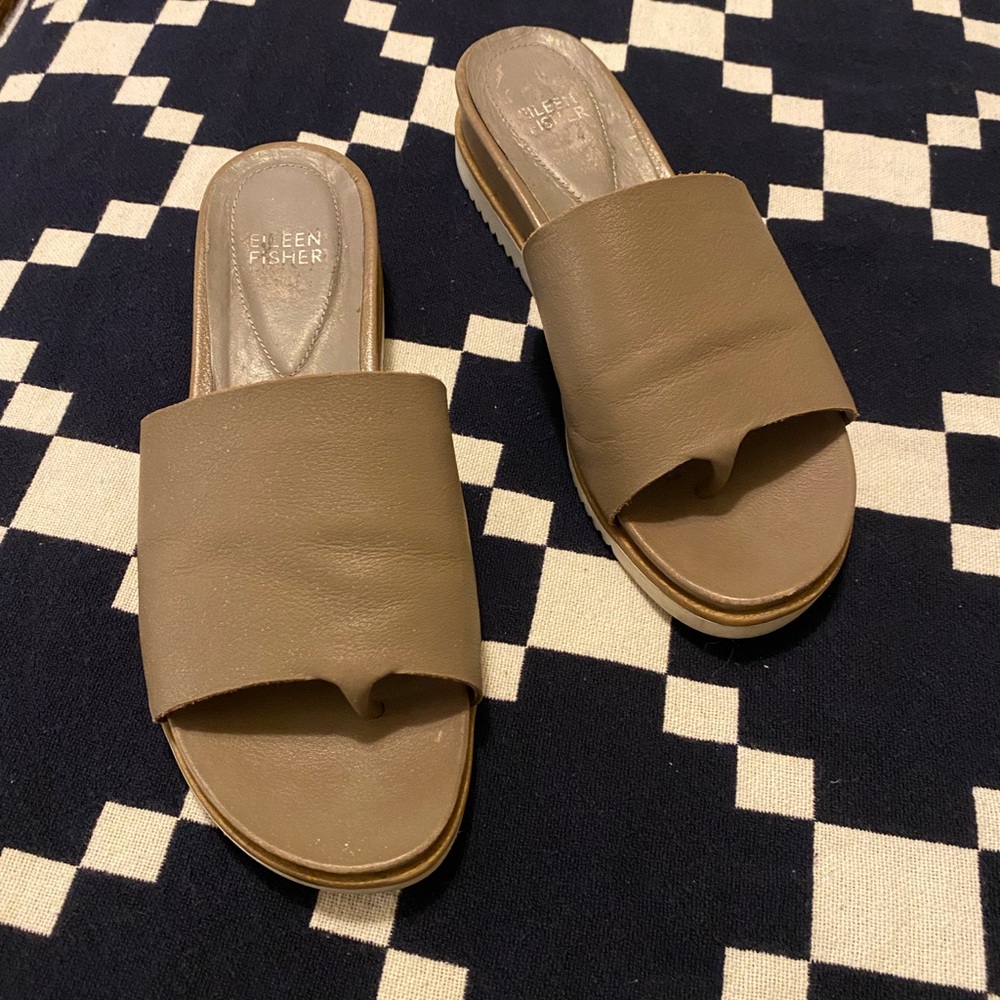 Eileen fisher flatform sandals size 7.5